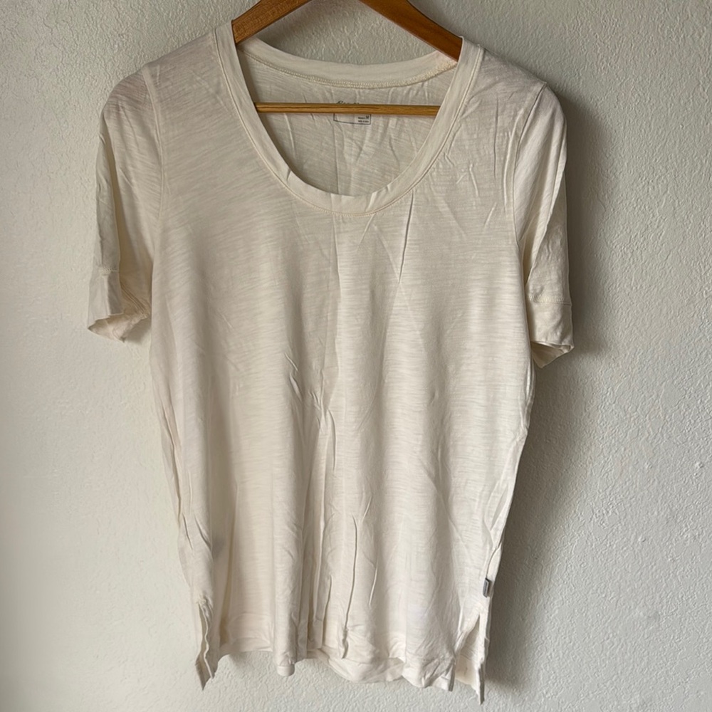 Eddie Bauer Essentials‎ Tee